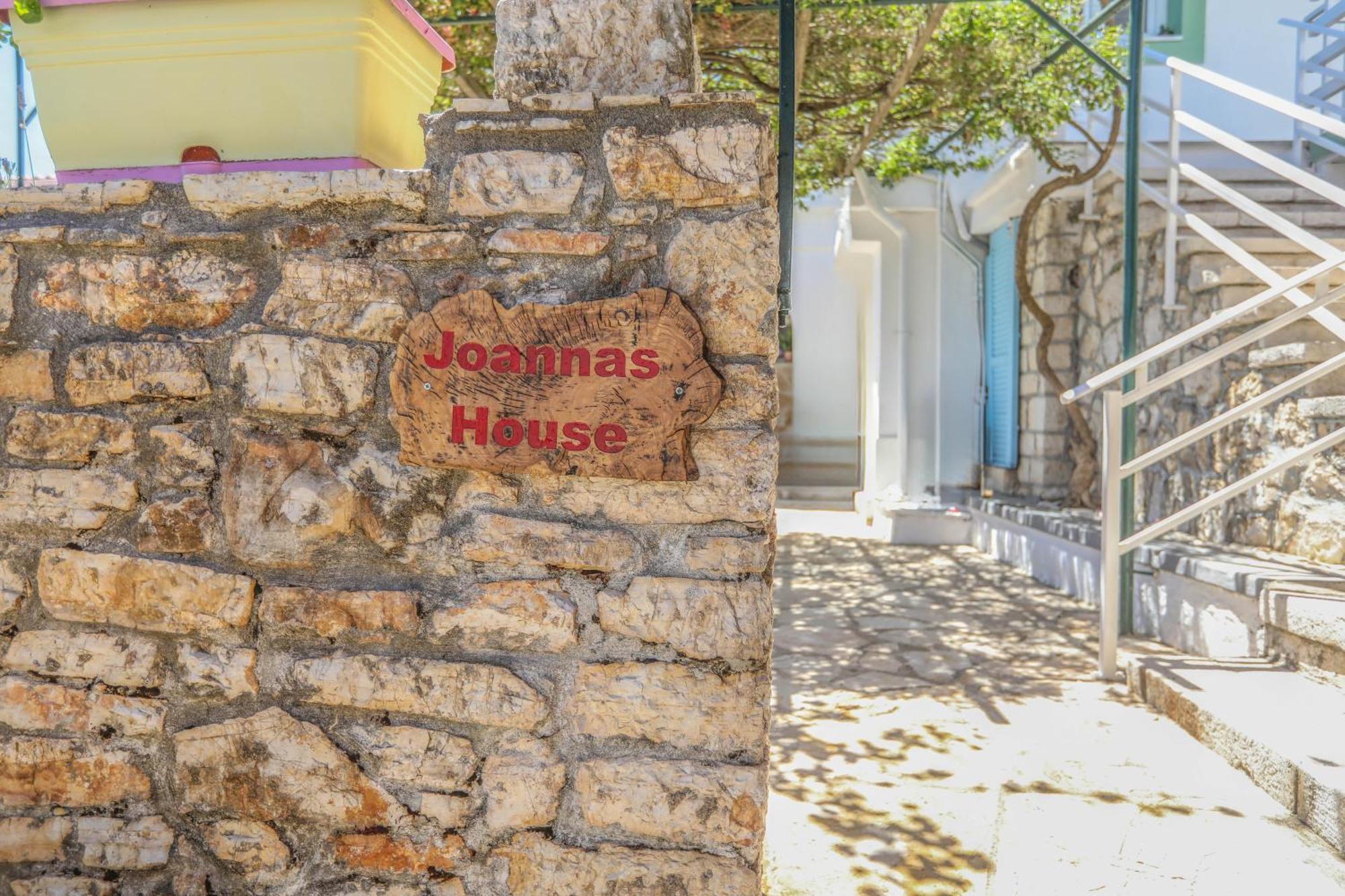 Joannas Sea-View Stone House Apartamento Katávolos Exterior foto